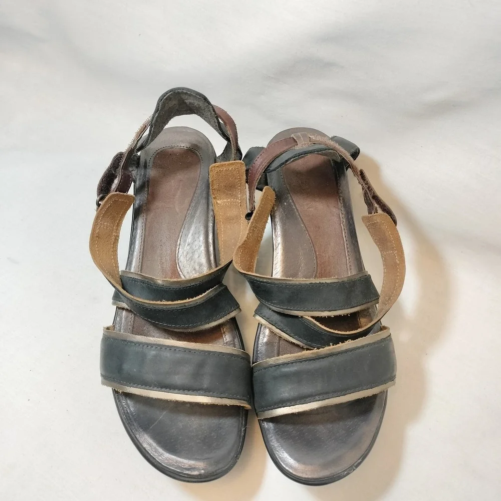 Naot Gesture Leather Strappy‎ Wedge Sandals